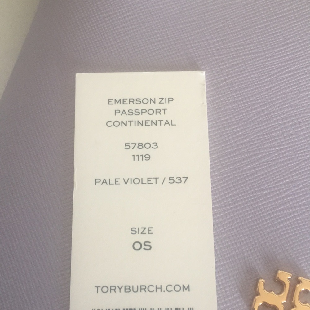 Tory Burch Emerson zip passport wallet - Picture 5 of 5